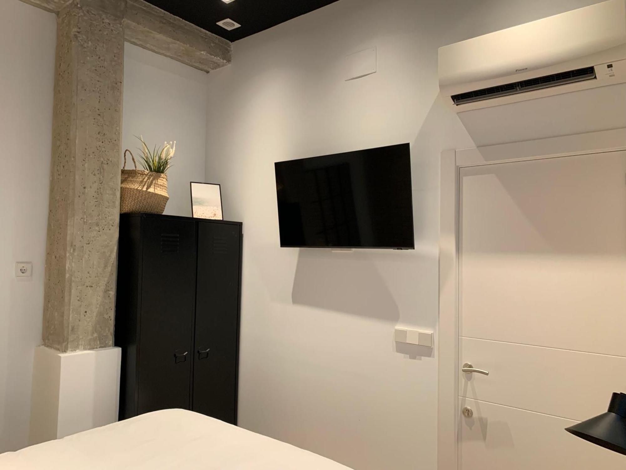 La Reina Beach Rooms 발렌시아 외부 사진