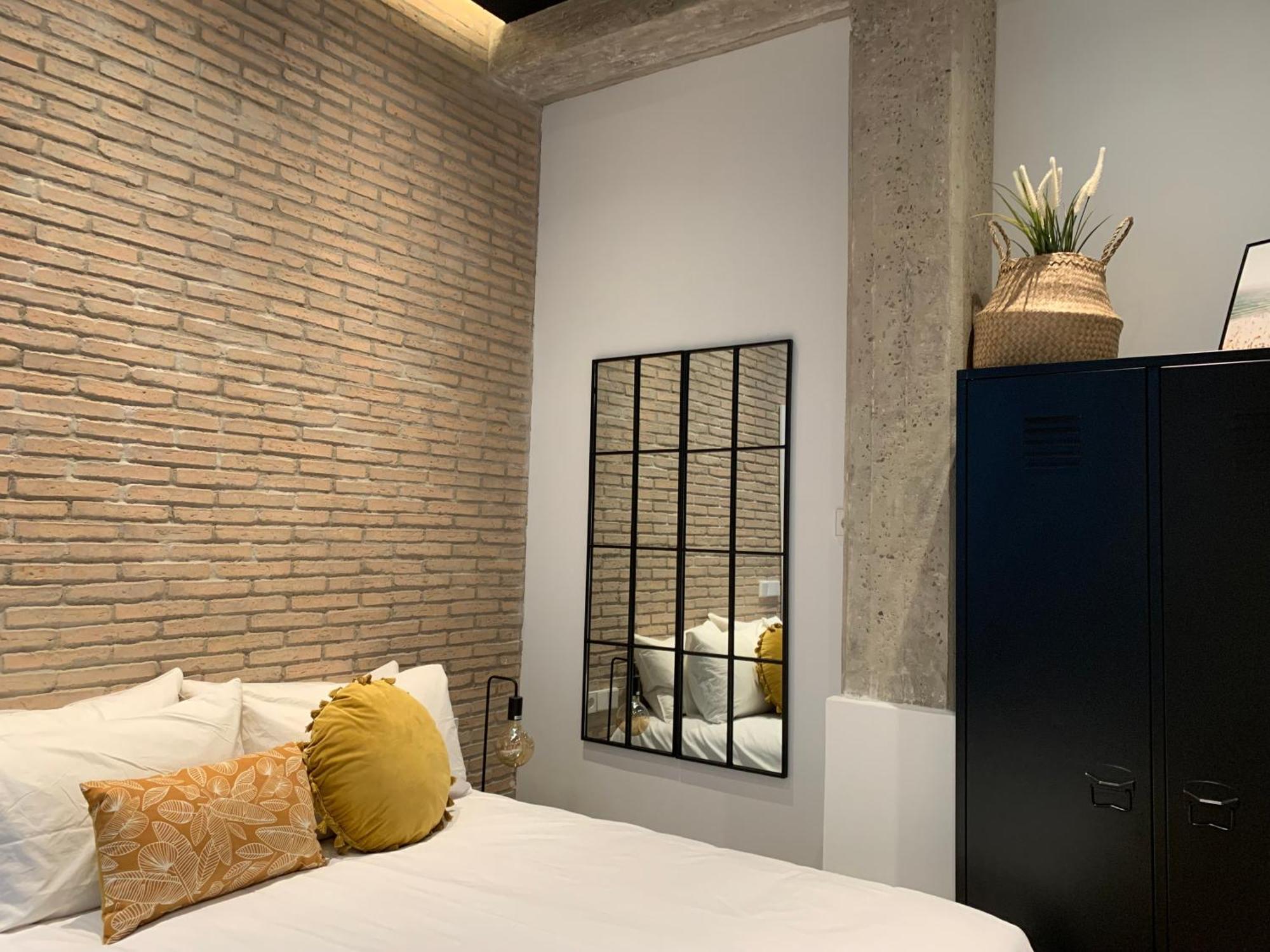 La Reina Beach Rooms 발렌시아 외부 사진