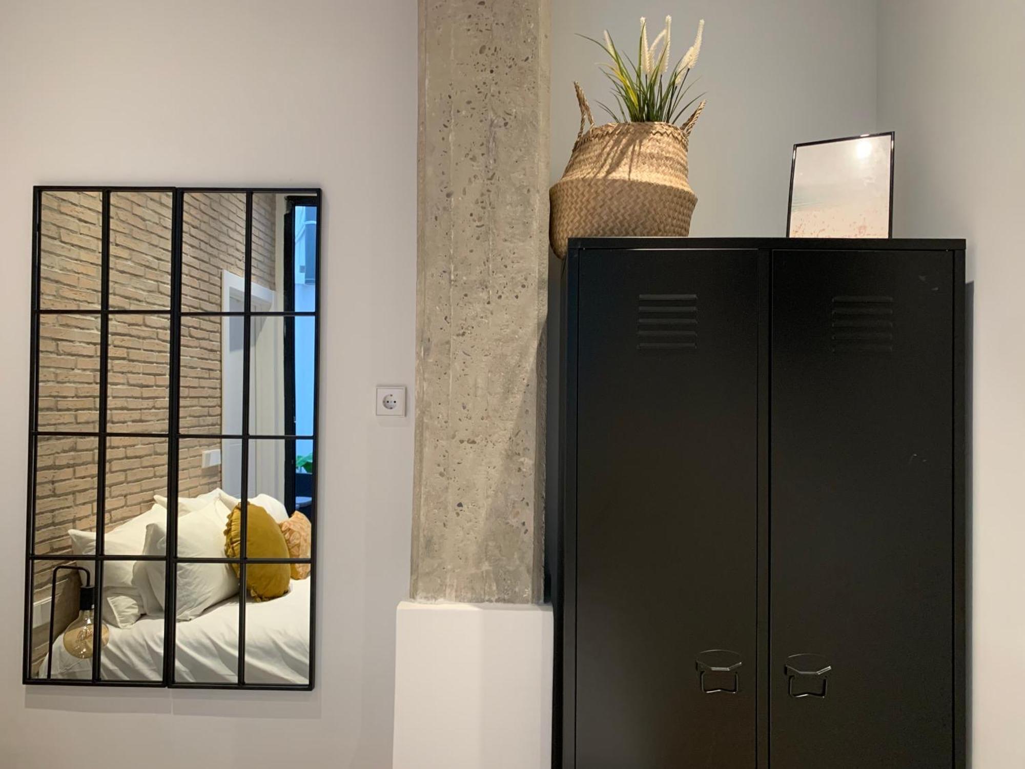 La Reina Beach Rooms 발렌시아 외부 사진